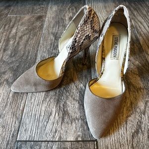Steve Madden Suede Snakeskin Pumps